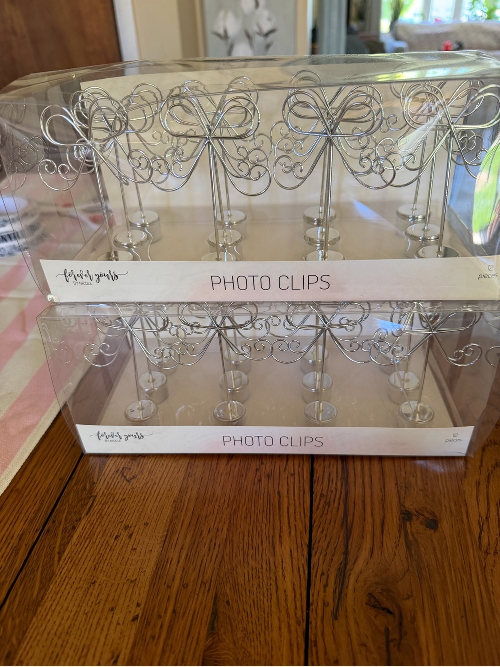 Silver Wire Bow Photo Clips (Set) 24 Pieces